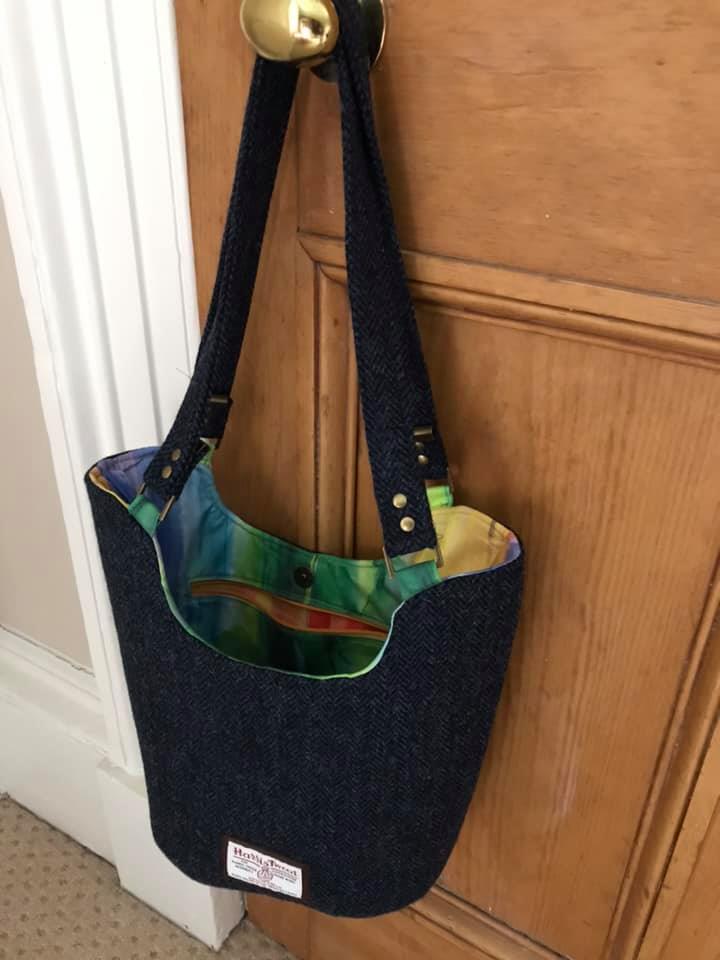 Bucket Tote PDF Sewing Pattern Blue tweed fabric