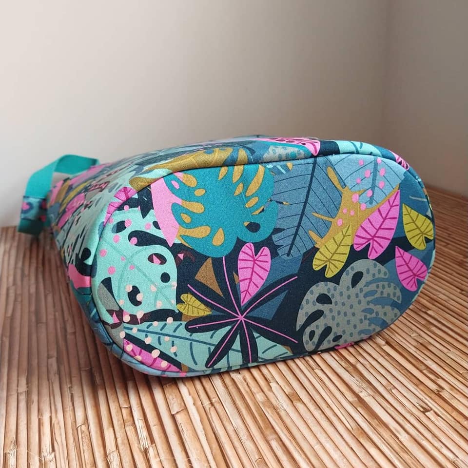 Bucket Tote PDF Sewing Pattern leaf print bottom