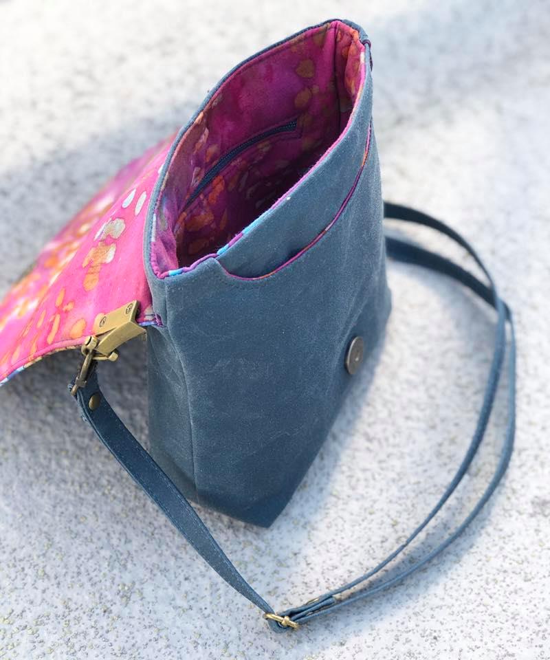 The Crossbody Bag PDF Sewing Pattern interior view