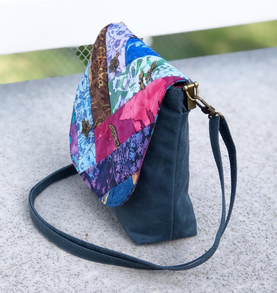 The Crossbody Bag PDF Sewing Pattern side view