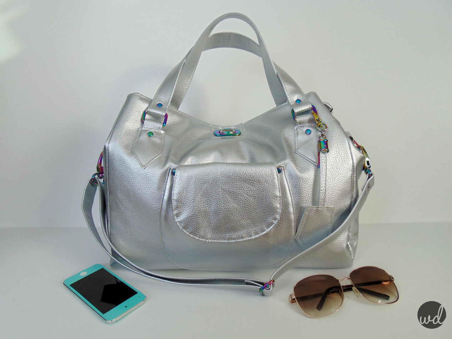 Frankie Handbag Tote sewing pattern made by Wendy Dunham