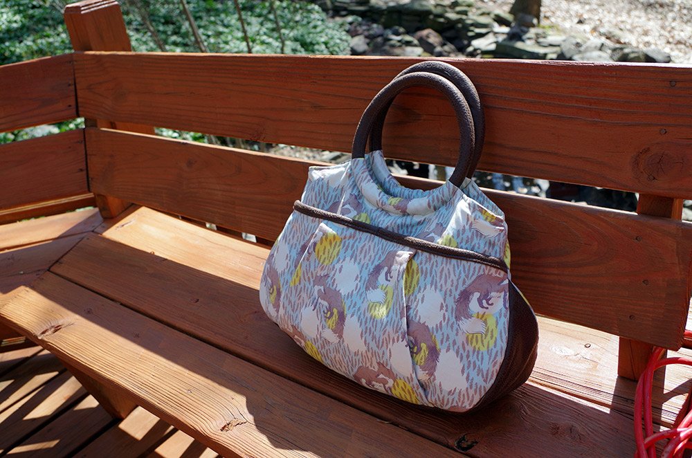 Julie Ring Top Handbag Sewing Pattern front view with handle