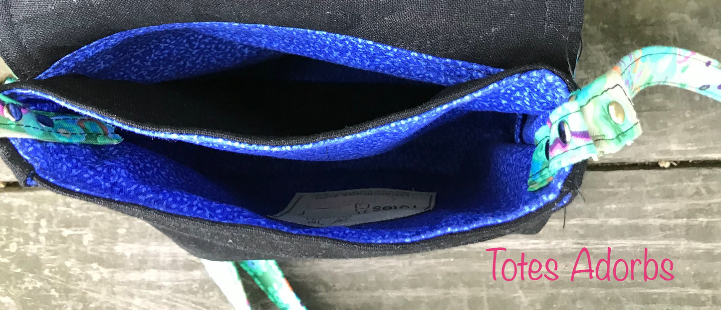 The Crossbody Bag PDF Sewing Pattern made by Totes Absorbs interior view