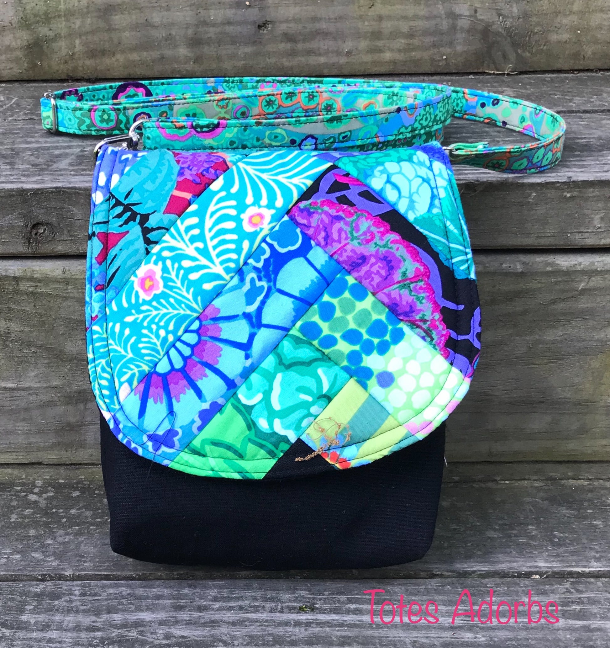 The Crossbody Bag PDF Sewing Pattern with shoulder strap detail