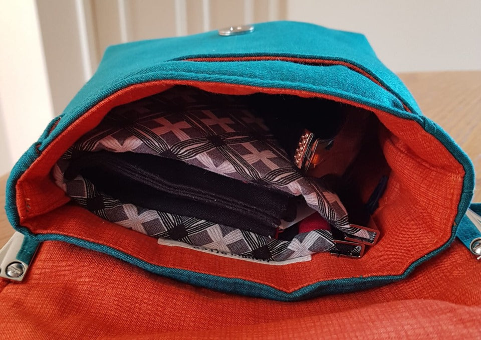 The Crossbody Bag PDF Sewing Pattern interior view