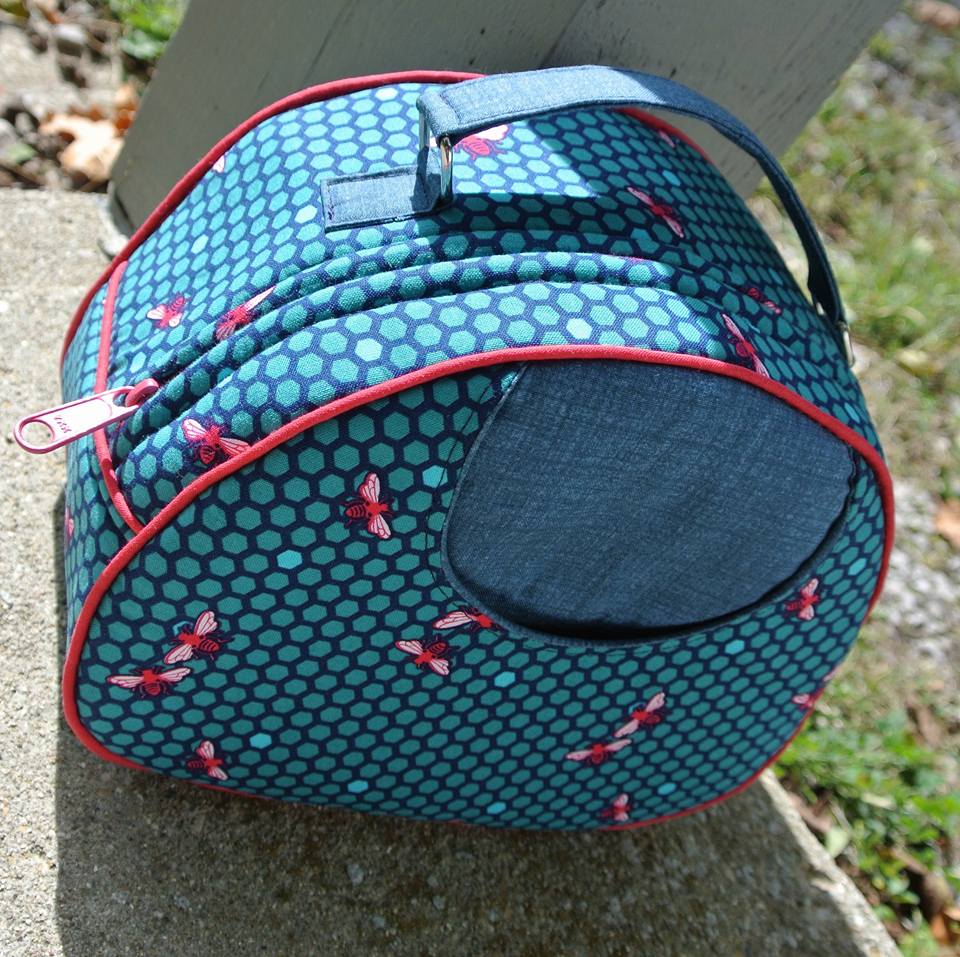Olive Vanity Bag Sewing Pattern made by Heather Axline front view