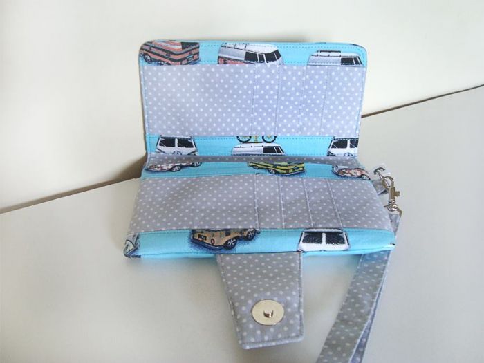 Pearl Wallet Clutch Sewing Pattern made by Camilla
