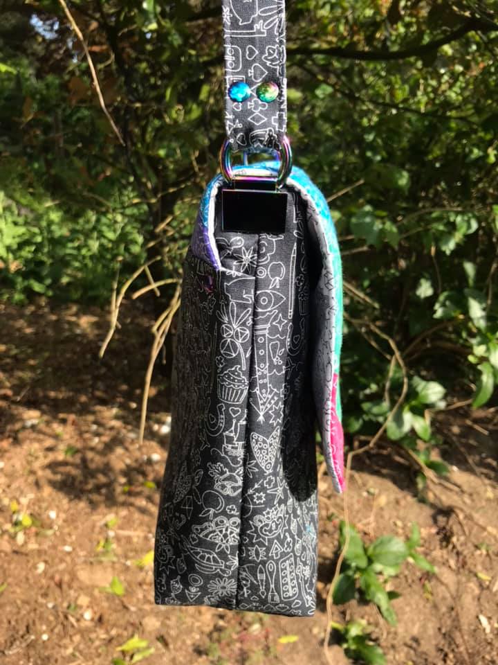The Crossbody Bag PDF Sewing Pattern rear view with printed fabric  side view