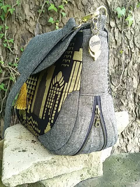 Sadie Expandable Bag Sewing Pattern made by Trish Hanson expanding area