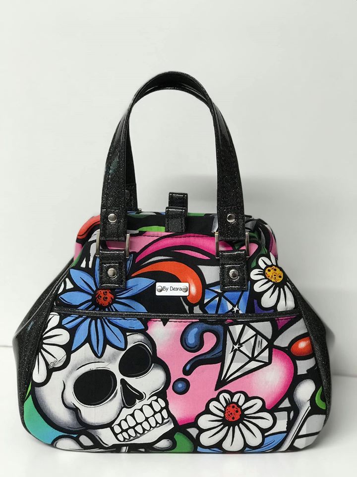 The Companion Carpet Bag sewing pattern by Mrs H made by Desra Brown