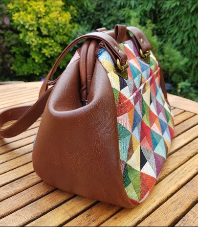 The Companion Carpet Bag sewing pattern by Mrs H made by Lynnes selections side view