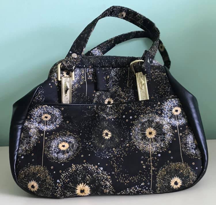 The Companion Carpet Bag sewing pattern by Mrs H made by Moira Haynes