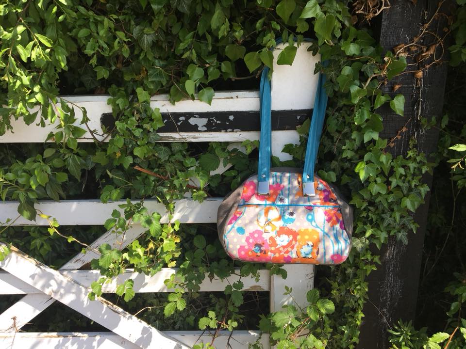 The Companion Carpet Bag sewing pattern by Mrs H made by Sew Evey (Evey Hay)