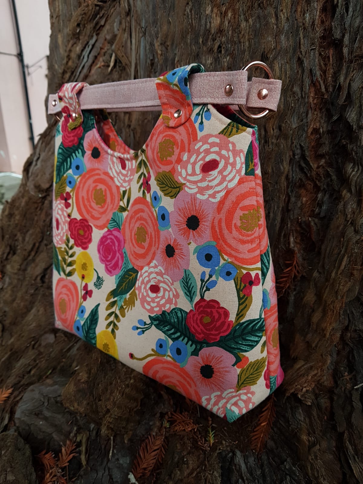 The Loopy Lou Bag PDF Sewing Pattern floral fabric