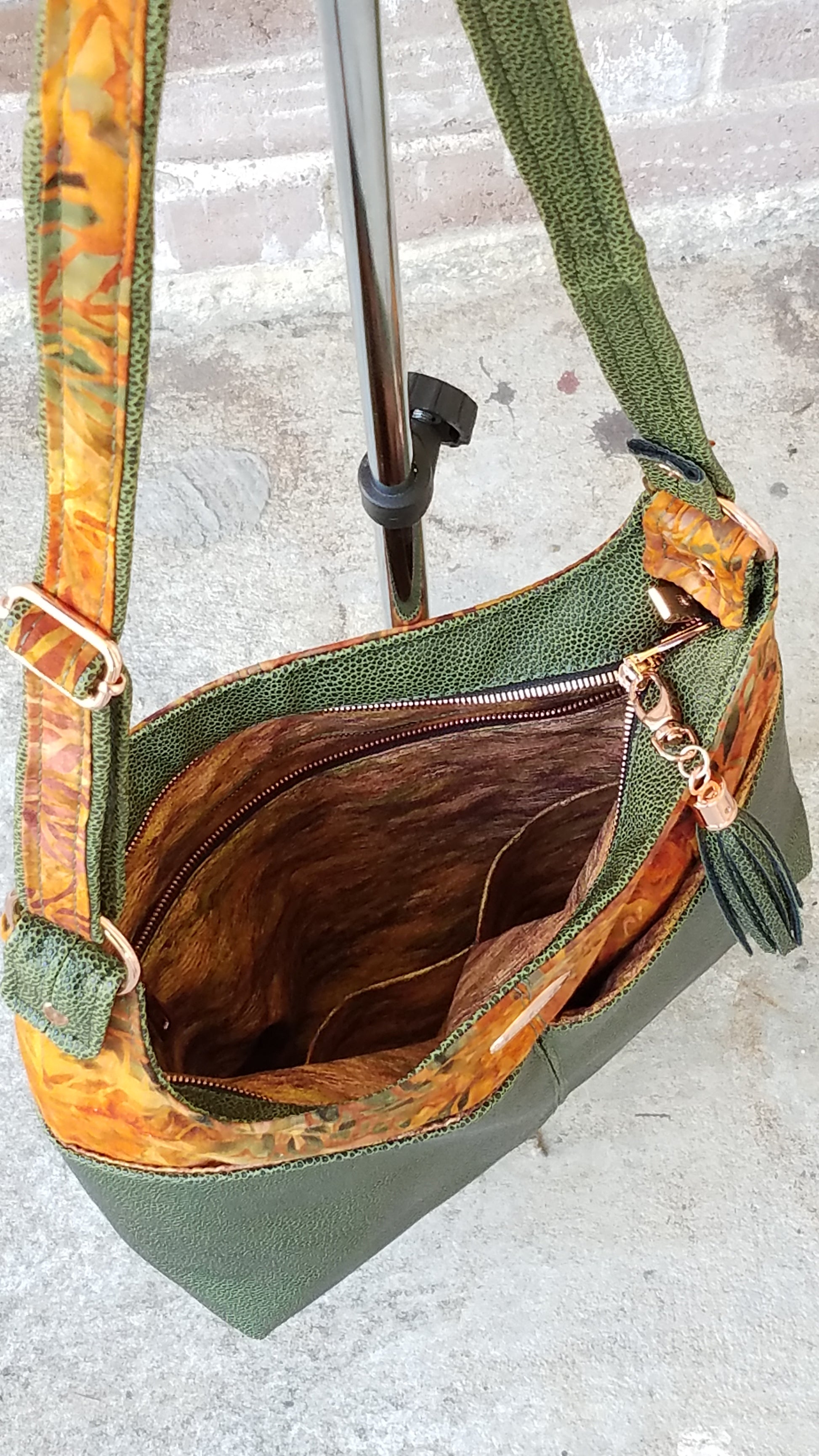 The Ring Sling PDF Bag Sewing Pattern grey and orange fabric with tassel top view