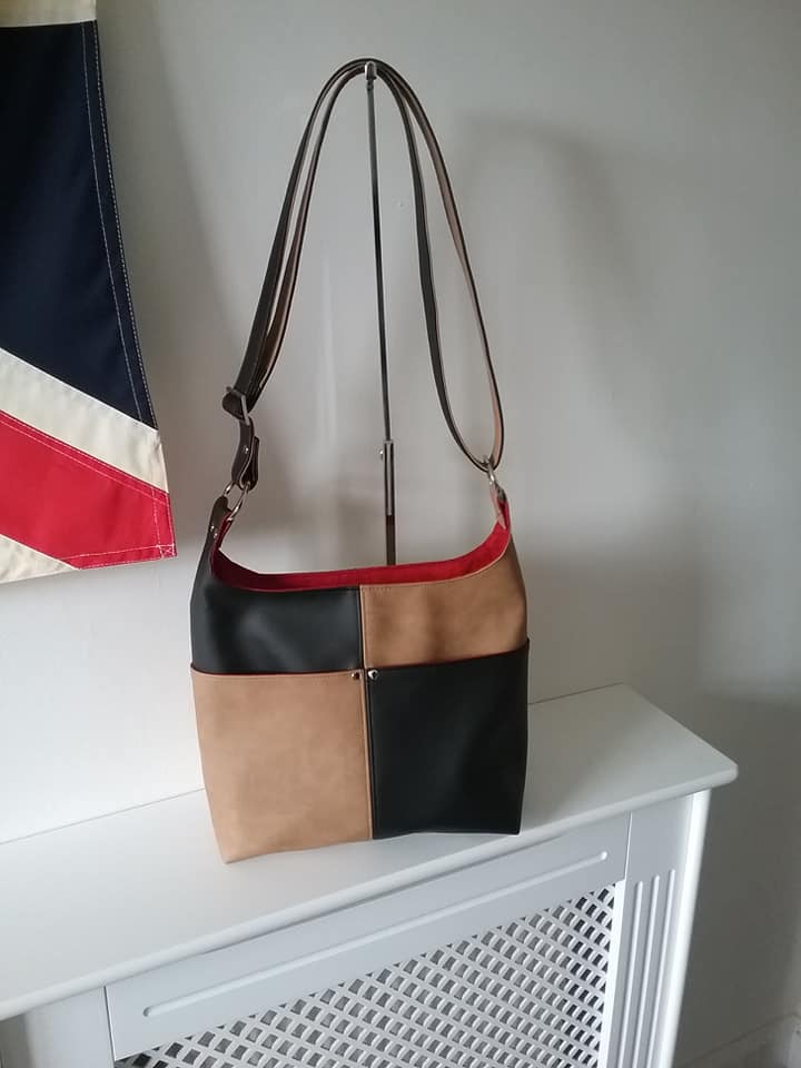 The Ring Sling PDF Sewing Pattern black and cream square design fabric interior