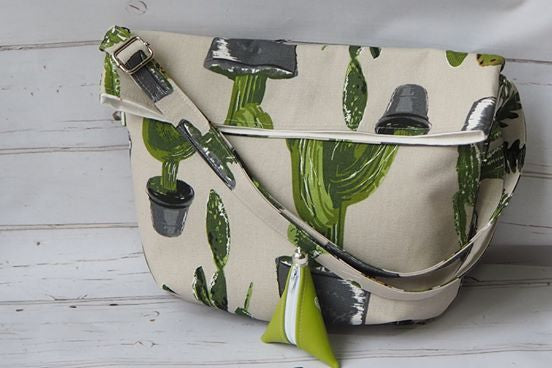 The Sling Bag free sewing pattern by Mrs H