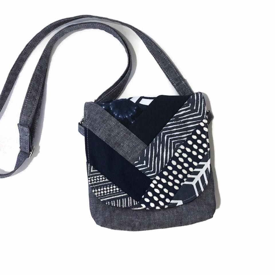 The Crossbody Bag PDF Sewing Pattern black and white print fabric 