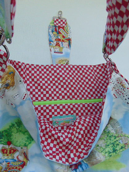 The Reversible Hobo Bag sewing Pattern