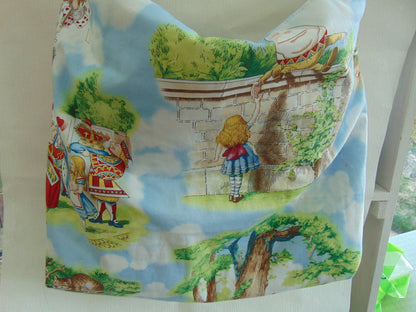 The Reversible Hobo Bag sewing Pattern