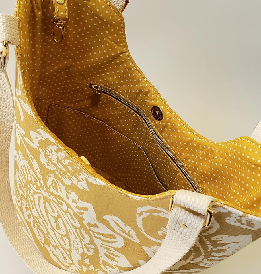 Bucket Tote PDF Sewing Pattern yellow spotty interior 