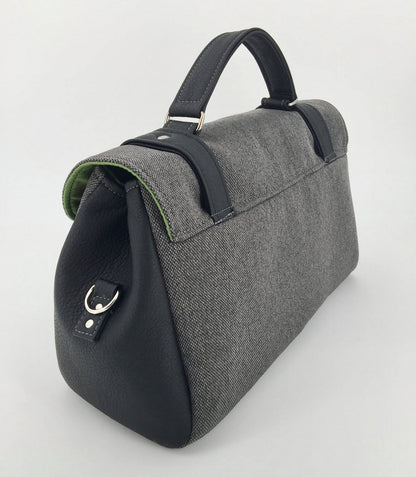  Carter Messenger Handbag Sewing Pattern made by Anke Jentkens rear view