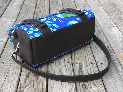  Carter Messenger Handbag Sewing Pattern made by Fiona Kelly bottom view