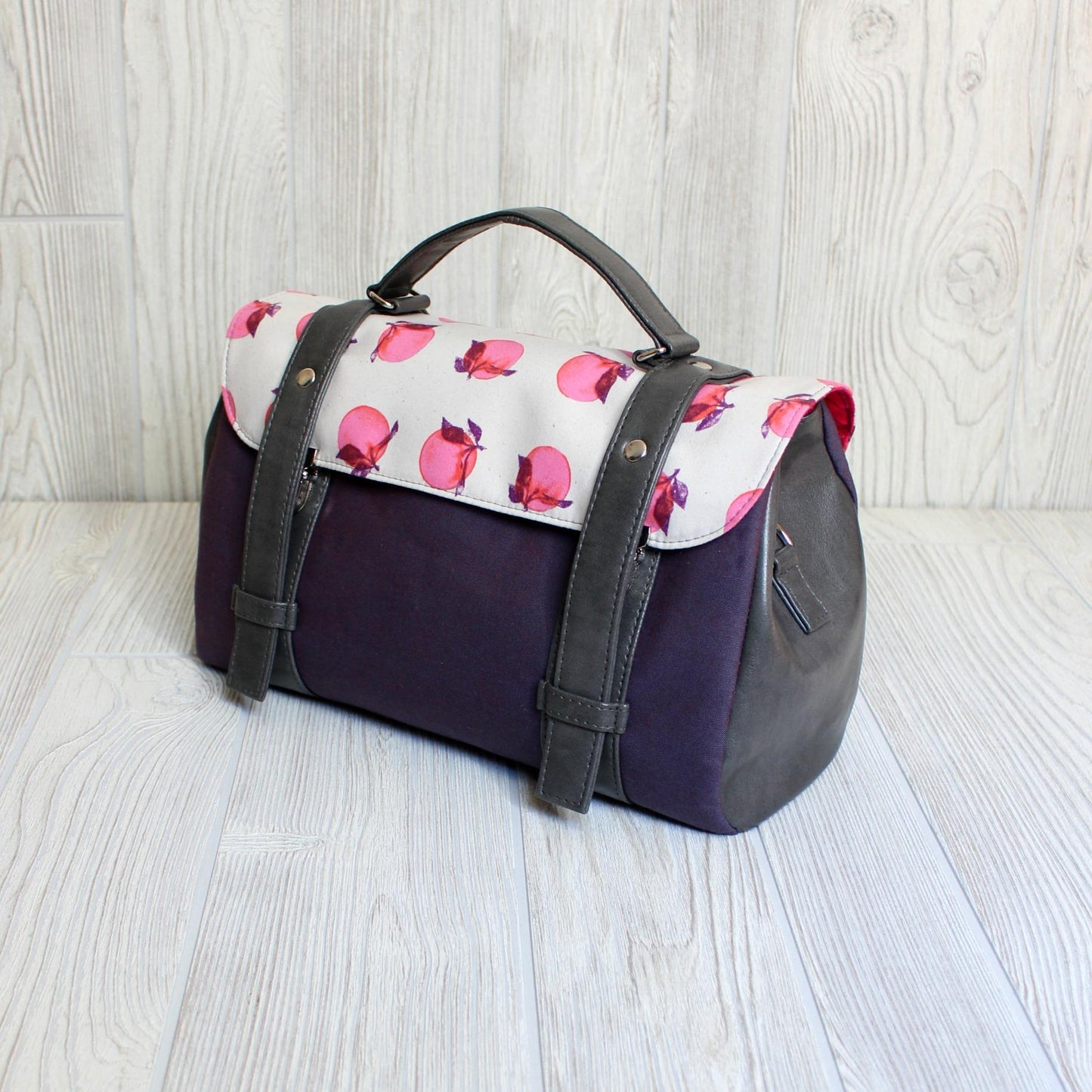  Carter Messenger Handbag Sewing Pattern made by Jennifer Greene