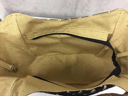  Celine Zip Top Tote Sewing Pattern made by Heidi Versmissen