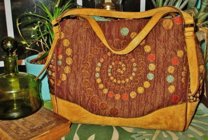 Charlotte City Tote Sewing pattern, yellow strap and base