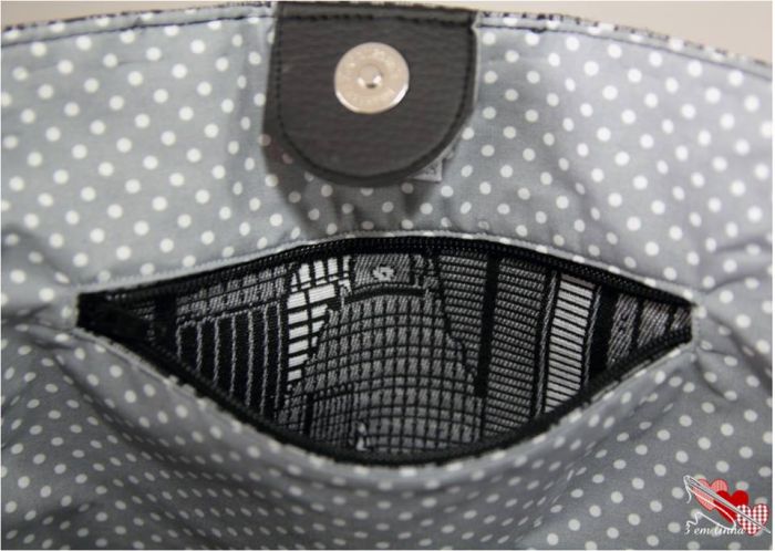 Charlotte City Tote Sewing pattern, zipper view