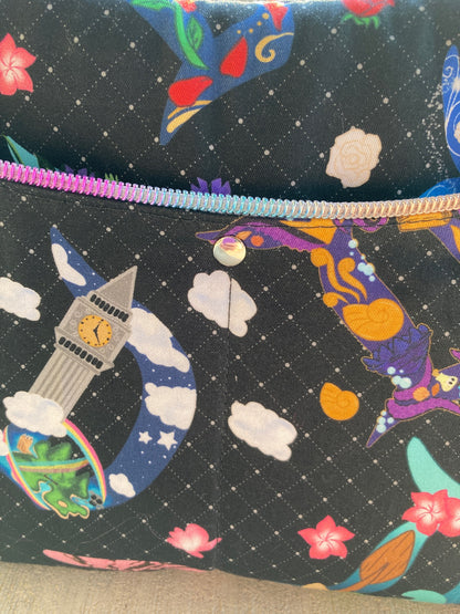 Classic Handbag PDF Sewing Pattern made by Adrienne Sproul close up view