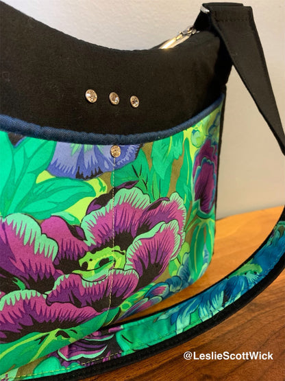 Classic Handbag PDF Sewing Pattern made by Leslie Wickenden floral fabric