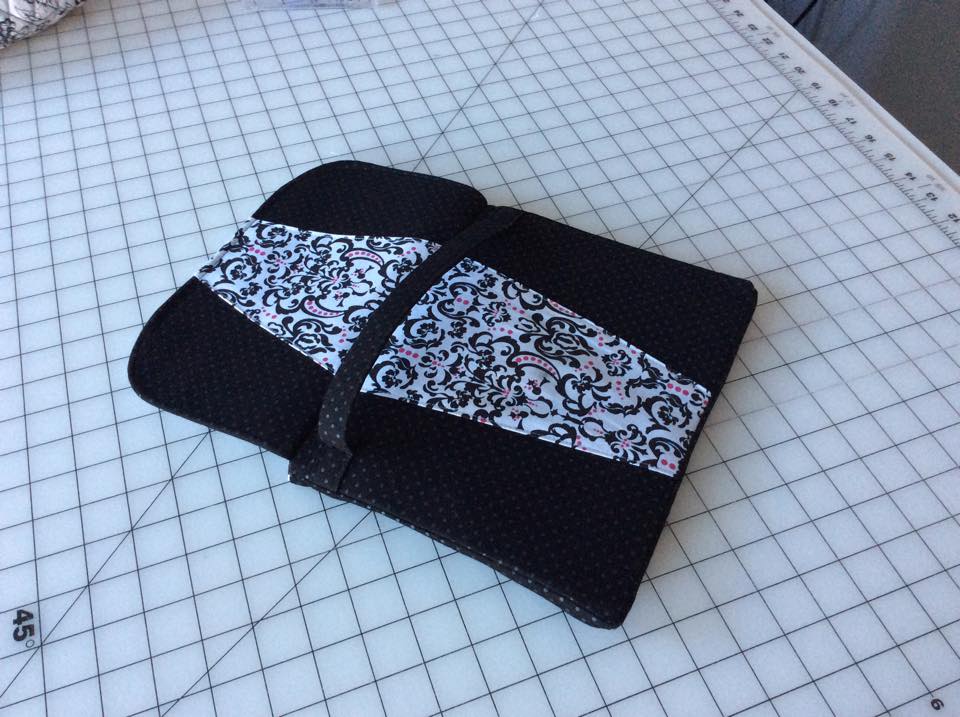 Dakota Tablet Clutch sewing pattern  back view with handle
