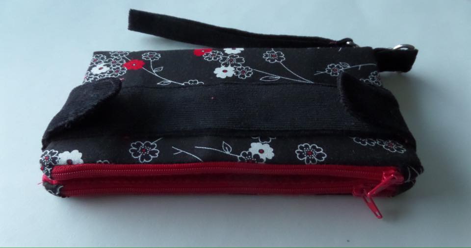  Della Wallet Clutch sewing pattern made by Heidi Versmissen