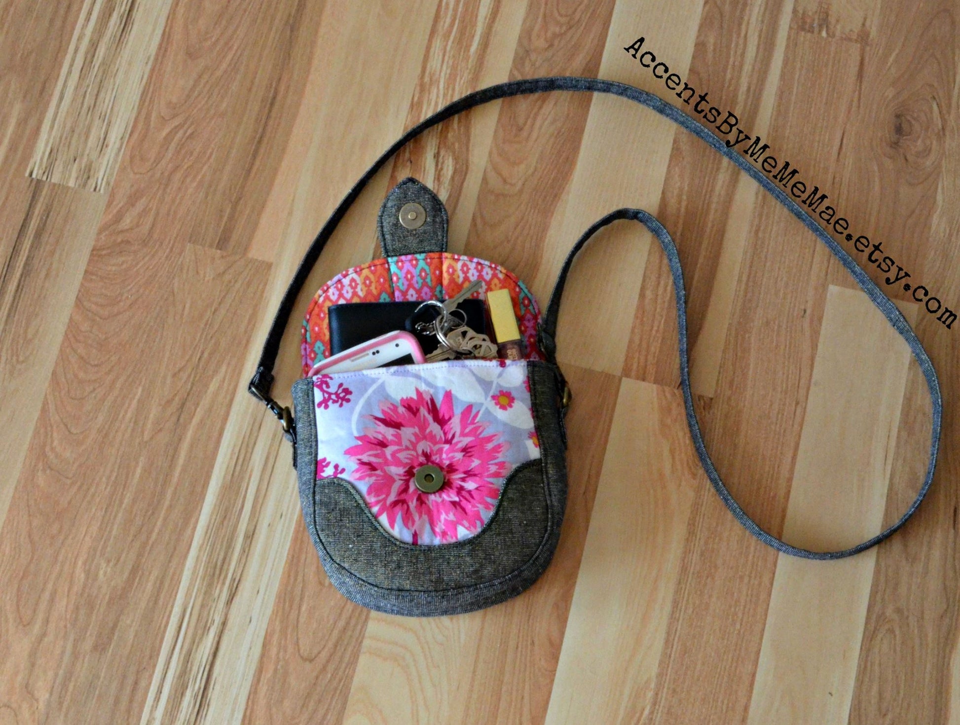 Dollie Mini Crossbody Sewing Pattern  made by Justina McBride open view