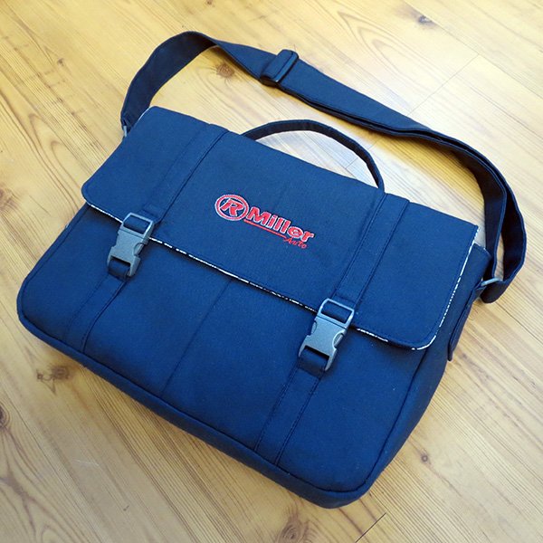  Dorian Messenger bag sewing pattern  blue fabric