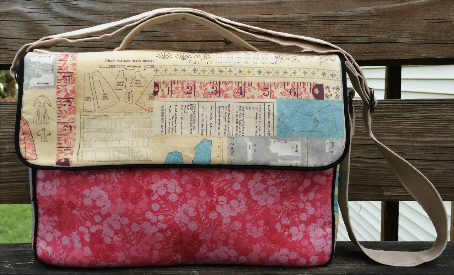  Dorian Messenger bag sewing pattern  contrast fabric