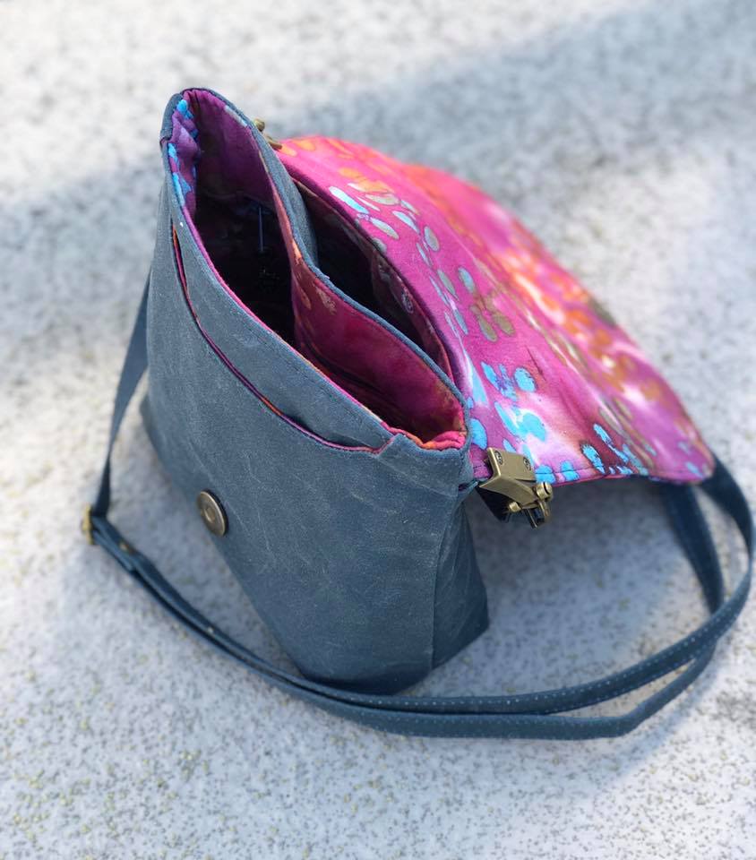 The Crossbody Bag PDF Sewing Pattern top view 