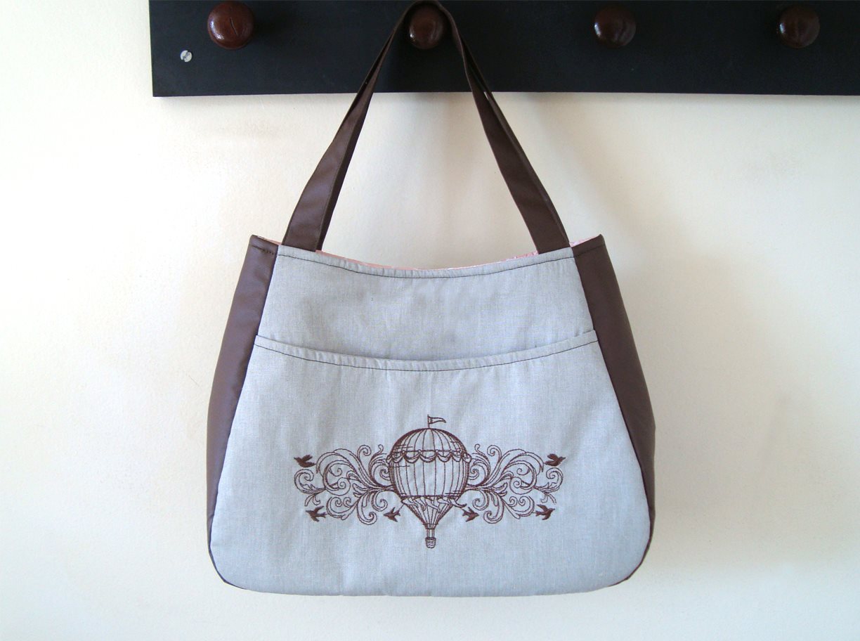Ethel Tote bag sewing pattern  made by Camila Mayumi