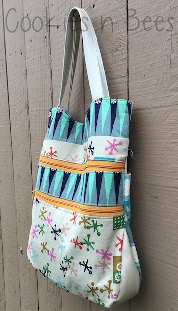 Expedition Tote Sewing pattern   made by Brianne Matlage side view