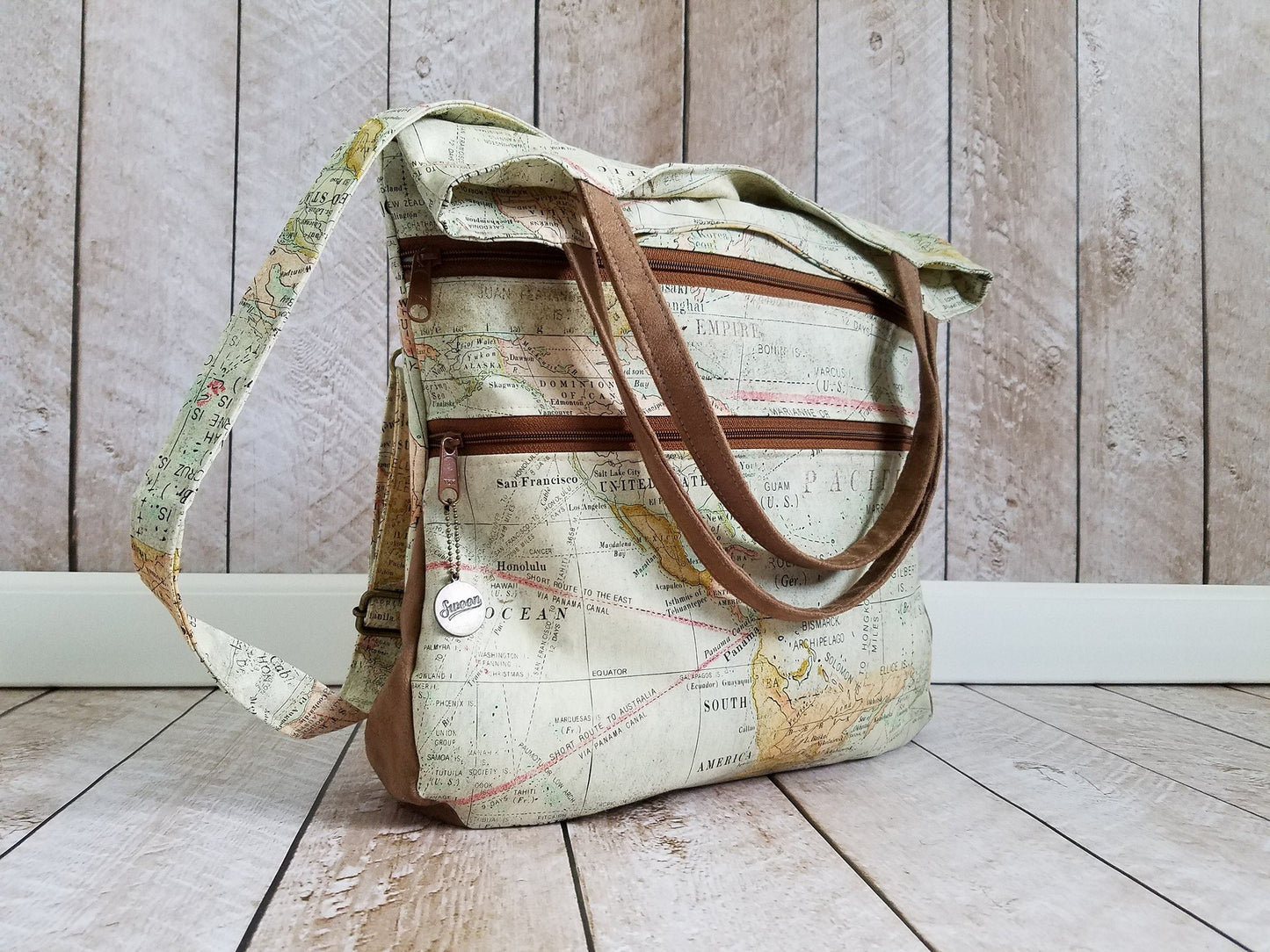 Expedition Tote Sewing pattern   made by Melissa Magruder