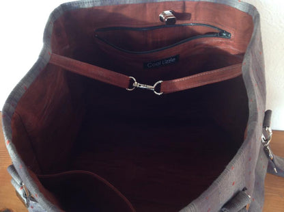  Frankie Handbag Tote sewing pattern made by Elizabeth Bolton interior view