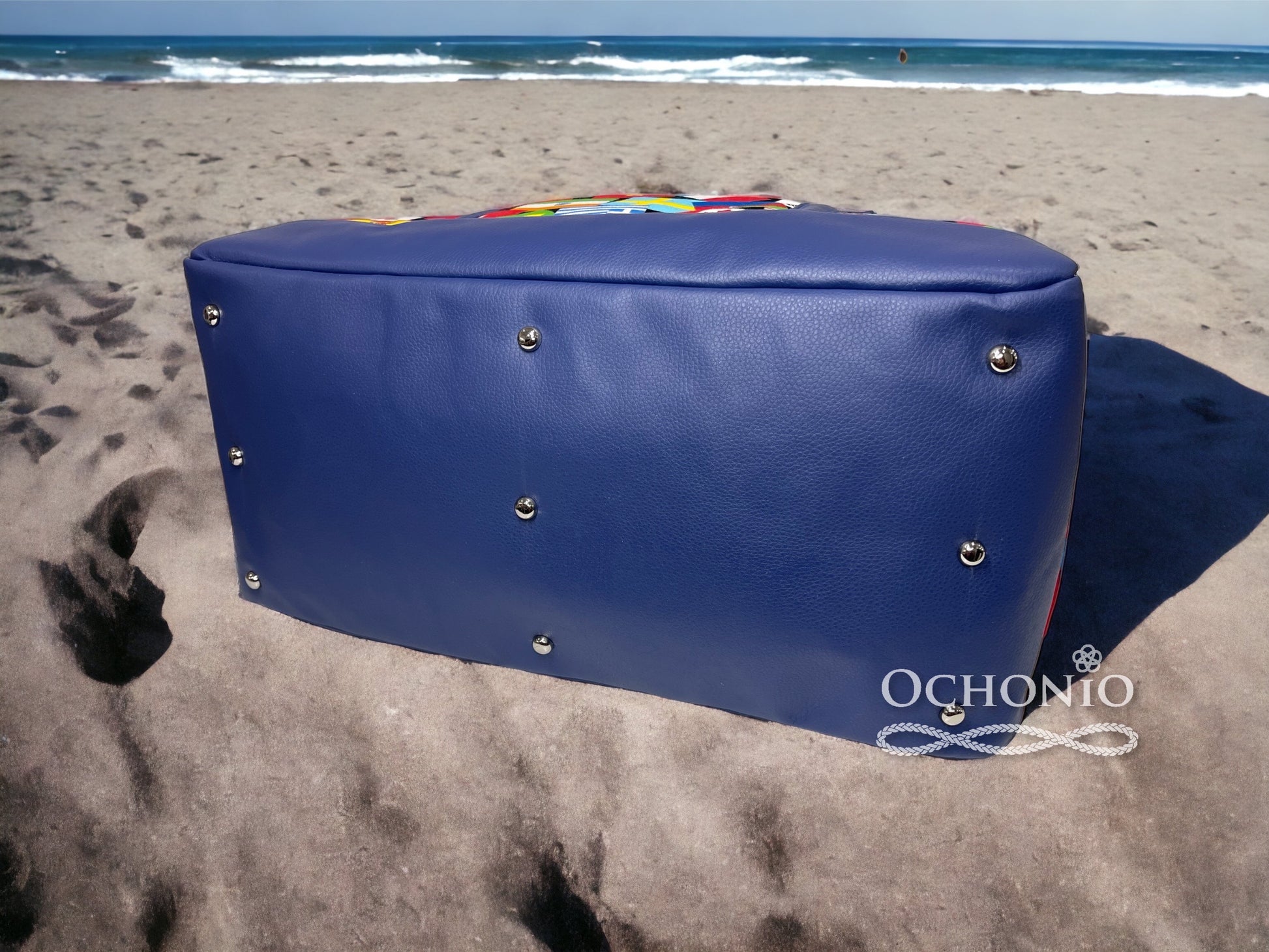 Getaway Bag Paper Sewing Pattern  made by Jayne Ng bottom view