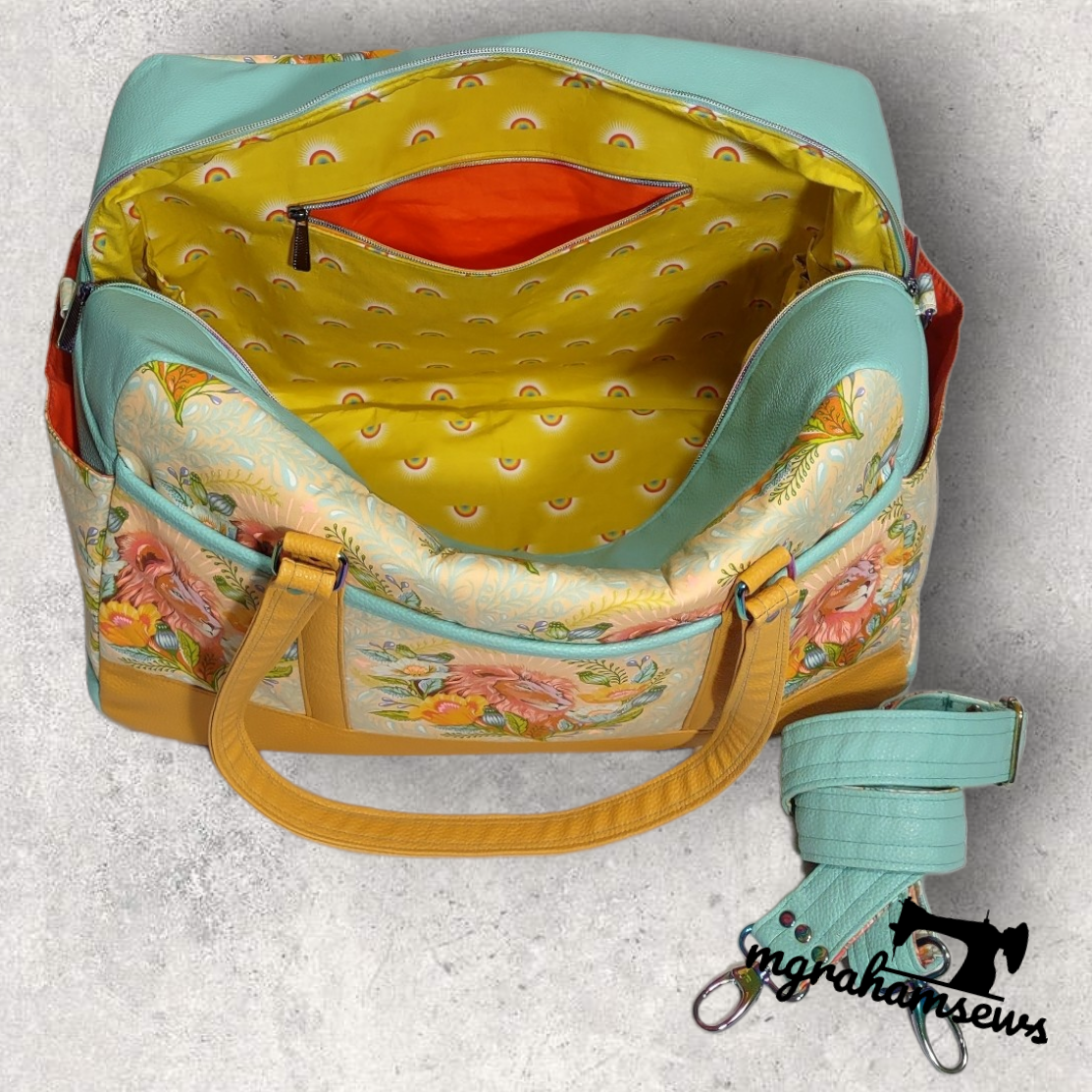 Getaway Bag Paper Sewing Pattern  made by Michelle Graham interior 