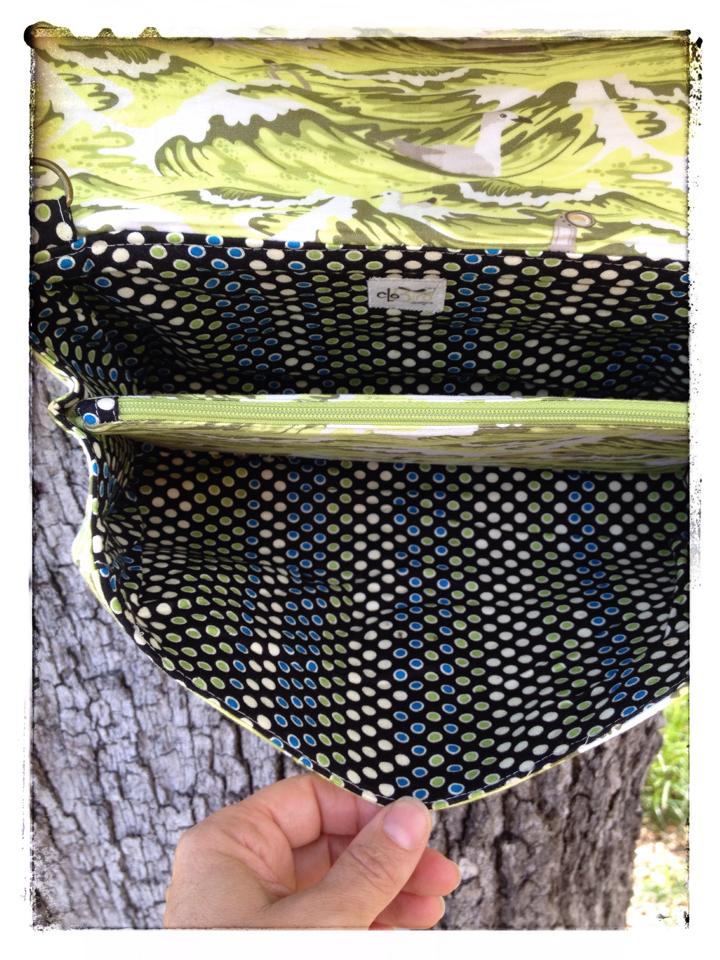 Glenda Convertible Clutch sewing pattern  interior view