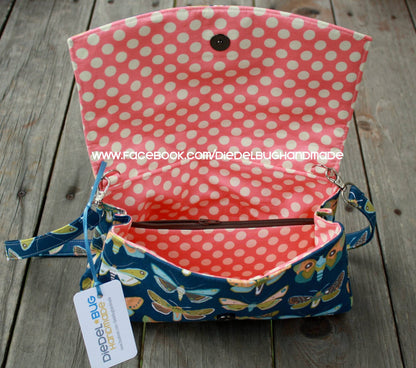 Glenda Convertible Clutch sewing pattern  interior view made by Diedel Bug Handmade 