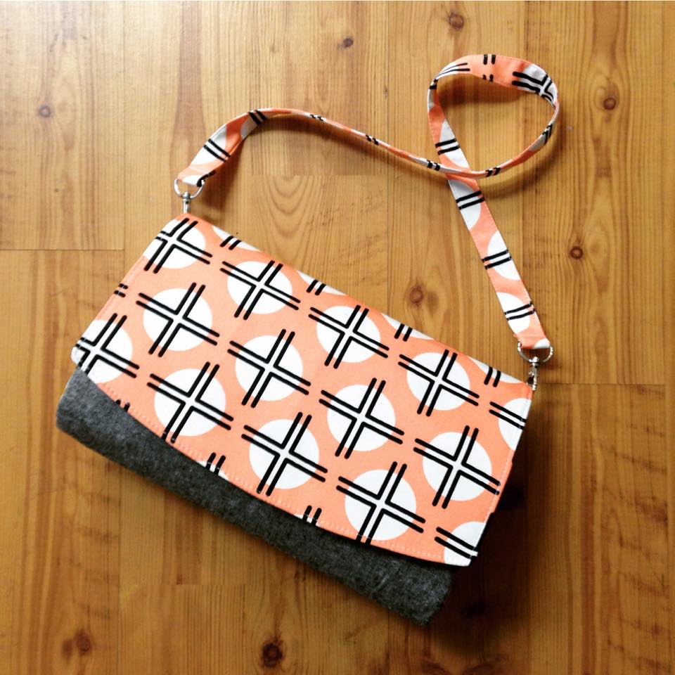 Glenda Convertible Clutch sewing pattern pink and grey fabric