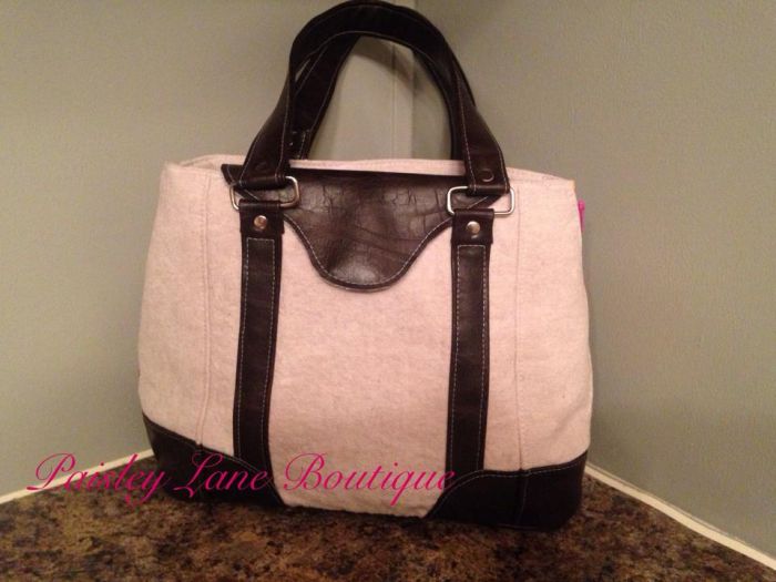 Harriet Expandable Tote Sewing Pattern  made by Krist Burmel