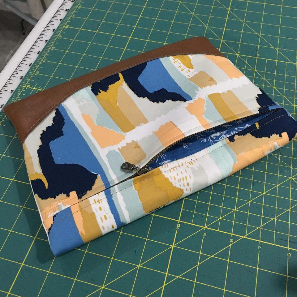 Heidi Foldover Clutch & Wristlet Sewing Pattern  